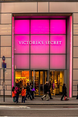 <span class="mw-page-title-main">Victoria's Secret</span> American lingerie and cosmetics retailer