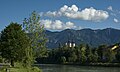 English: View across the Drava river towards the cross church in Perau Deutsch: Blick über die Drau Richtung Kreuzkirche in Perau