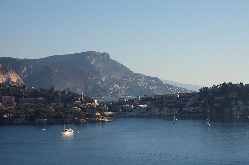 File:Villefranche-s-Mer-VueSurPontStJean-20071102.jpg