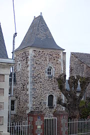 Башня Сен-Пьер