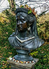 Bust of Louise of Mecklenburg-Strelitz