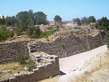 Walls of Troy (2).jpg