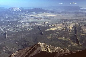 Magmatic dikes radiating from West Spanish Peak, Colorado, US WestSpanishPeakCO.jpg