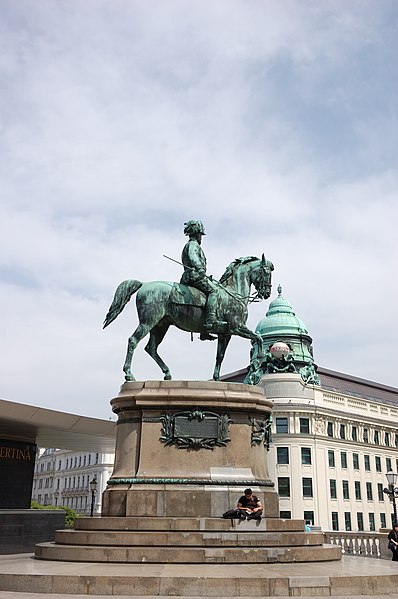 File:Wien Erzherzog-Albrecht-Denkmal (3498889340).jpg