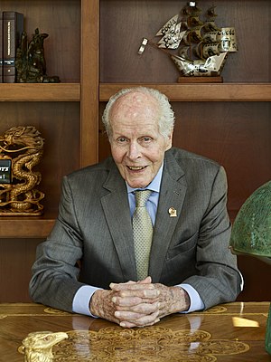 William Kistler "Bill" Coors, 2016 37512 (cropped).jpg