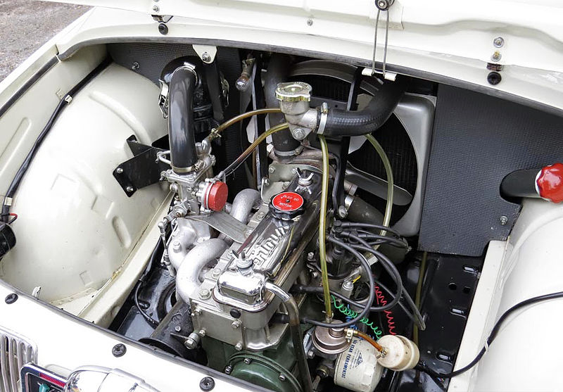 File:Willys Renault Ventoux engine 1962.jpg