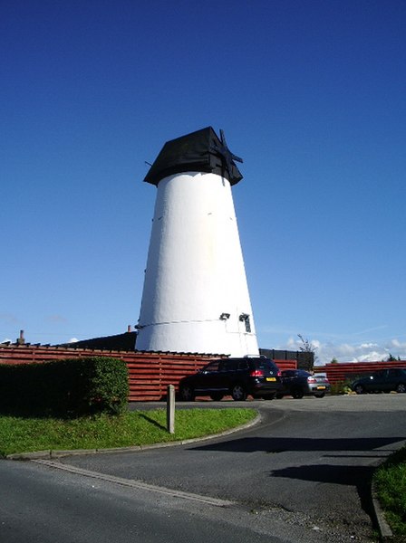 File:Windmill - geograph.org.uk - 496872.jpg