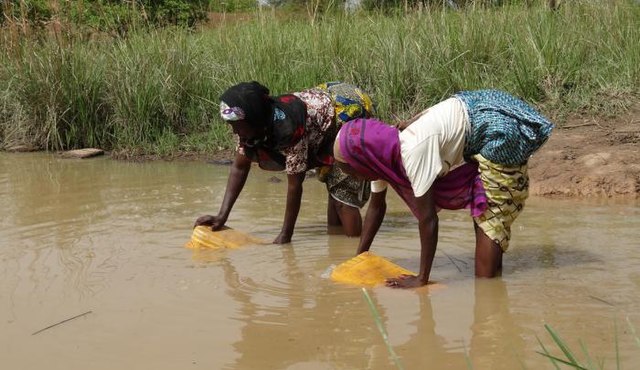 Some regions in Ghana can't access to safe water