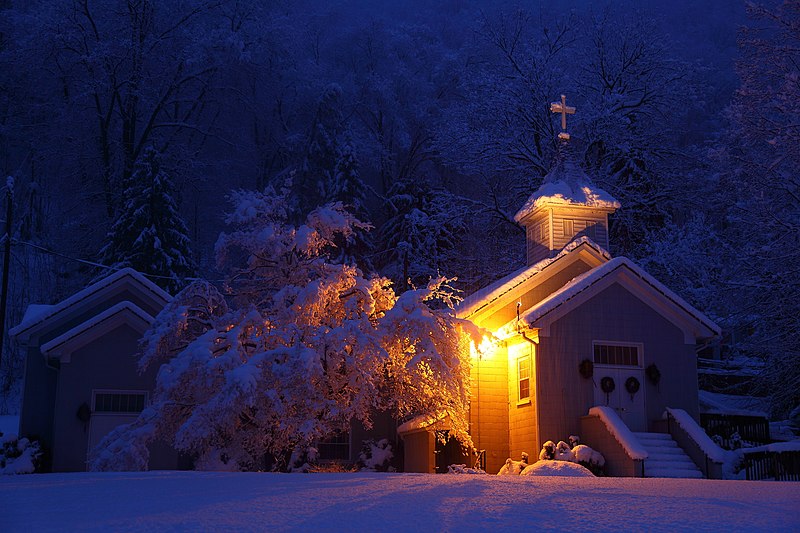 File:Wv-country-church-morning-snow-storm-pub - West Virginia - ForestWander.jpg