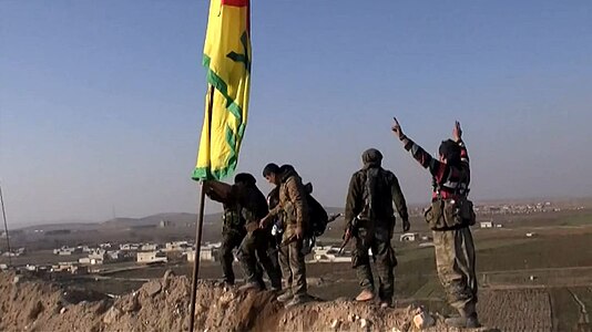 Боевики YPG во время боев за Кобани (окрестности Айн-эль-Араб, январь 2015)