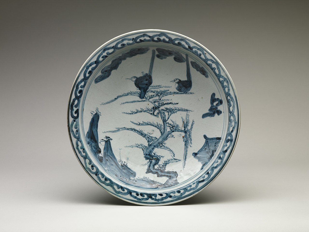 ファイル:松に鳥文皿 肥前焼・初期伊万里様式-Dish with Birds on a 