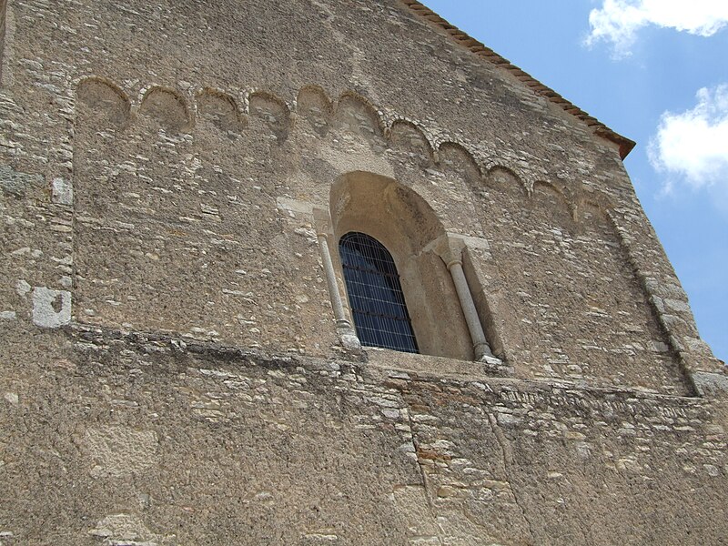 File:Église Saint-Martin de Chapaize 10.jpg