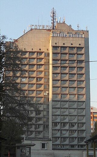 <span class="mw-page-title-main">Hotel Hradecky</span> Hotel in Chernihiv