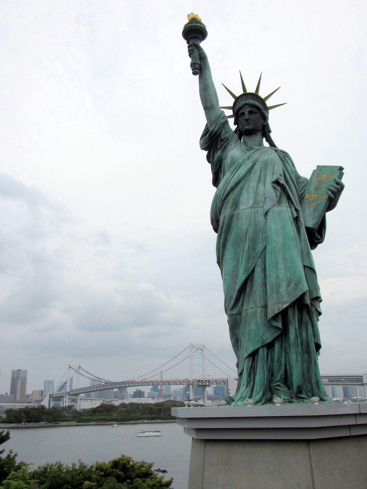 File お台場海浜公園の自由の女神像 Statue Of Liberty In Odaiba Seaside Park Panoramio Jpg Wikimedia Commons