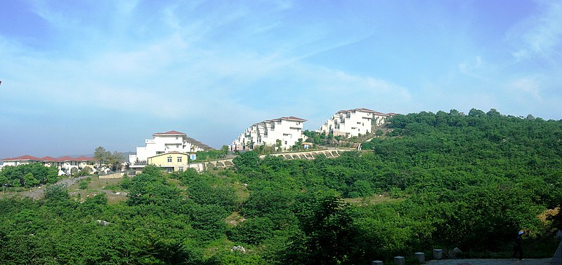 File:安徽省巢湖市和县香泉湖度假村景色 - panoramio (3).jpg