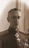 1930 - Generalul rus Dmitri Scerbaciov.png