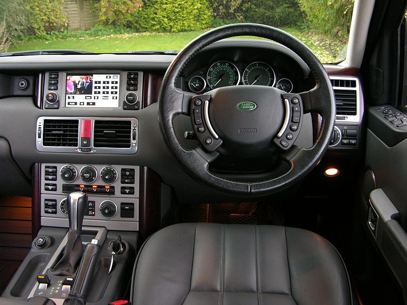 File:2006 Range Rover TD6 Vogue - Flickr - The Car Spy (12).jpg