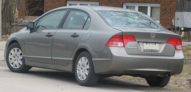 File:2007 Honda Civic DX, Rear Left, 04-05-2021.jpg