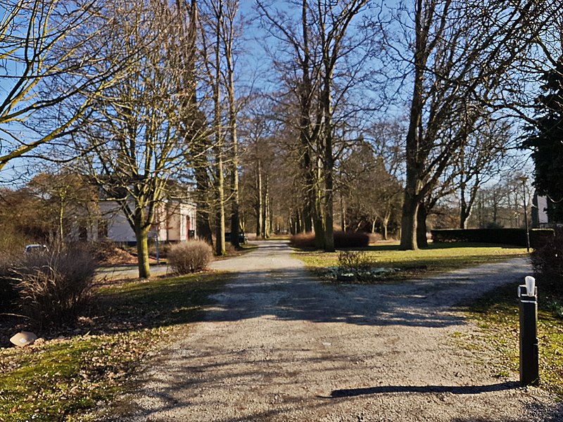 File:2019 Maastricht-Mariënwaard, La Petite Suisse (4).jpg