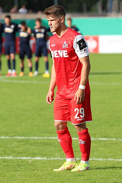 File:2021-08-08 FC Carl Zeiss Jena gegen 1. FC Köln (DFB-Pokal) by Sandro Halank–261.jpg