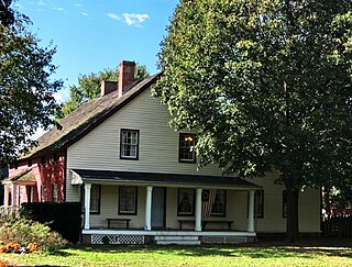 <span class="mw-page-title-main">Glen Oaks, Queens</span> Neighborhood of Queens in New York City