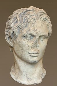 Portrait d'Alexandre, copie d'un original de Lysippe, glyptothèque de Munich.