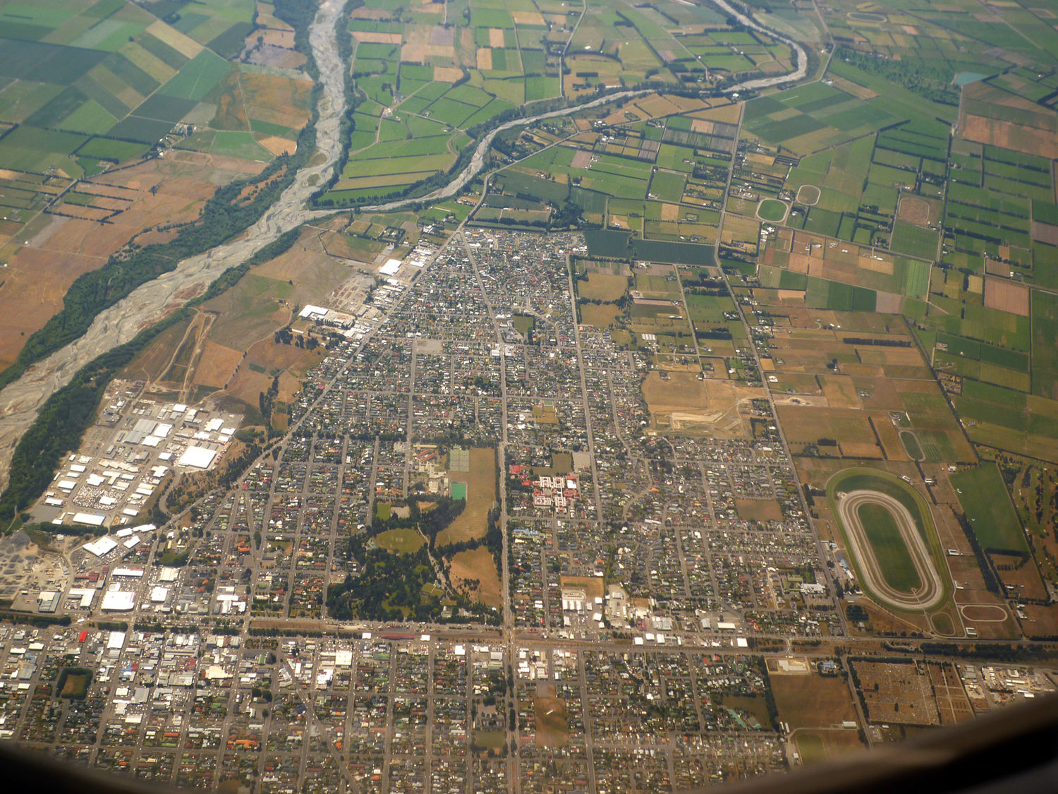 Guardian ashburton 24 november 2012