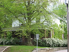 The journal's offices in Bloomington, Indiana Atwater Avenue East, 914, American Historical Review, Elm Heights HD.jpg