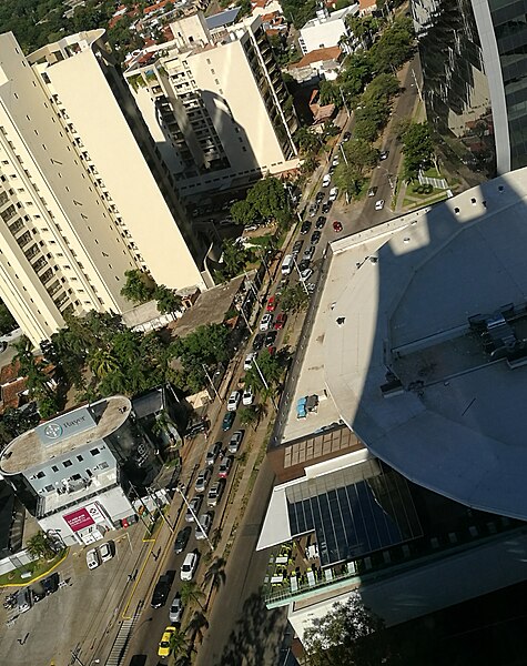 File:Avenida avda santa teresa asuncion paseo la galeria.jpg