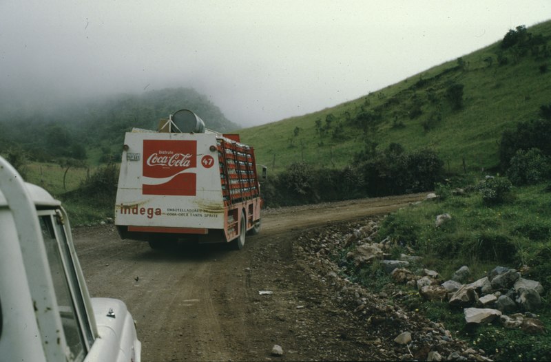 File:B01 Ecuador 015 Road to Oriente - Papallacta 1985.tif