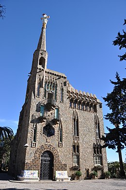 Barcelona, torre Bellesguard, d'Antoni Gaudí (1900-1909) (12726390533).jpg