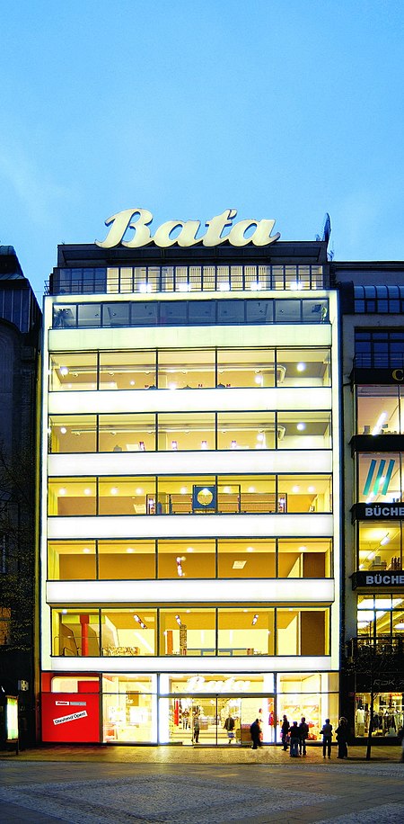 Bata Stores Wenceslas 2005.jpg