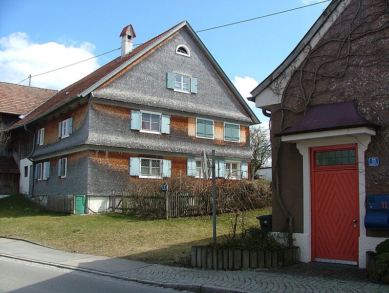 File:Bauernhaus Lauben.jpg