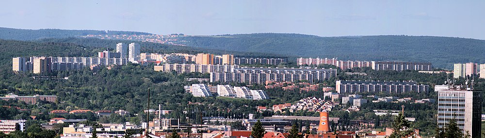 Pohled na sídliště Lesná