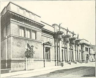The Palace of Fine Arts, the museum's second (current) location, in 1910