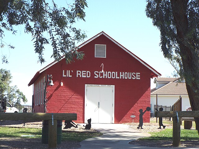 The Little Red Schoolhouse (1947), Bullhead City's first school