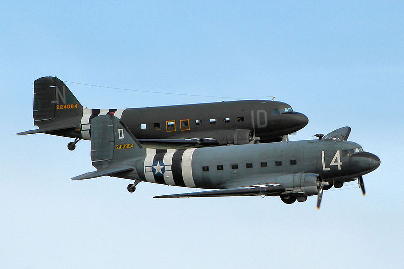File:C-47 Dakotas - D-Day Airshow Duxford 2014 (18872195349).jpg