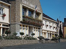 Callac centre administratif - Marie - panoramio.jpg