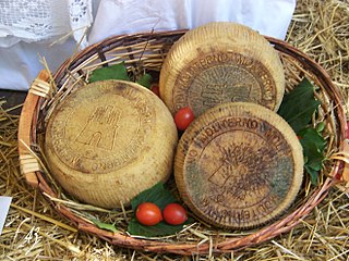 <span class="mw-page-title-main">Canestrato</span> Italian cheese