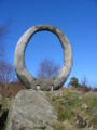 Carron Crag met Panopticum sculptuur