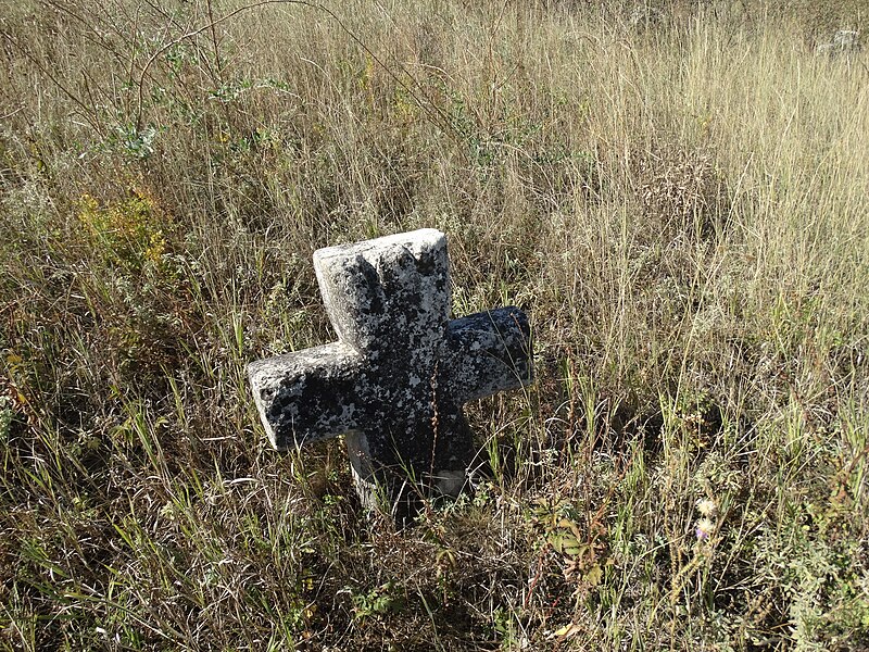 File:Cemetery in Kosharka 29.jpg