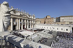 Spinelli's canonization Mass held in 2018 in Saint Peter's Square. Ceremonia de Canonizacion de Monsenor Romero. (44398703435).jpg