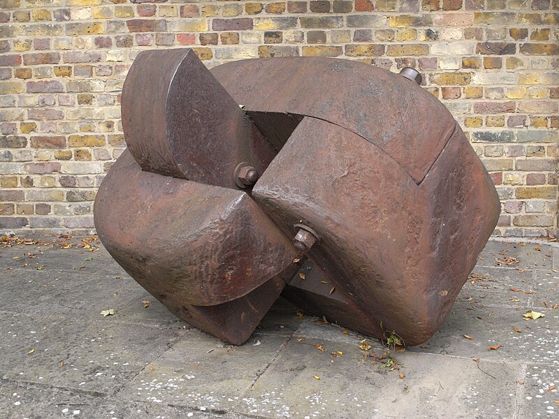 File:Chiswick Mall sculpture 23380.JPG