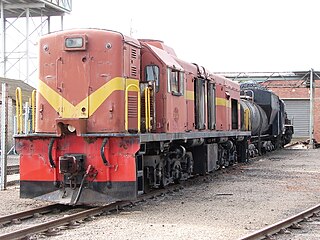 Klas 32-000 no. 32-047 op Voorbaai, naby Mosselbaai, 15 April 2013