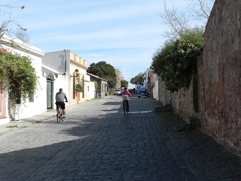 File:Colônia del Sacramento, Uruguai - panoramio (19).jpg