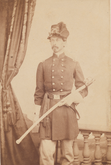 Colonel Rush in the 6th Pennsylvania Cavalry Regiment uniform and Pascal hat with cavalry insignia holding sword Colonel Richard H. Rush of 6th Pennsylvania Cavalry Regiment in uniform and Pascal hat with cavalry insignia holding sword - Broadbent and Co., 814 Chestnut St., Philadelphia.png