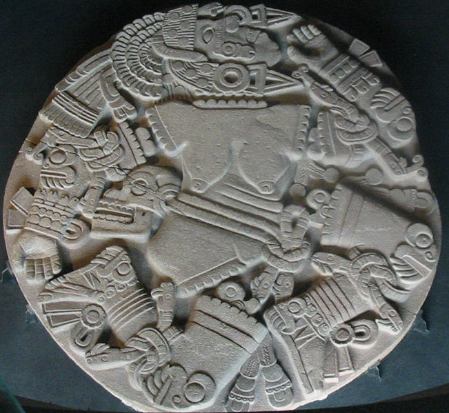 File:CoyolxauhquiDisk cropped.JPG