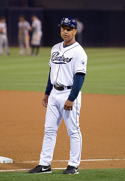 File:Dave Roberts on September 3, 2013.jpg