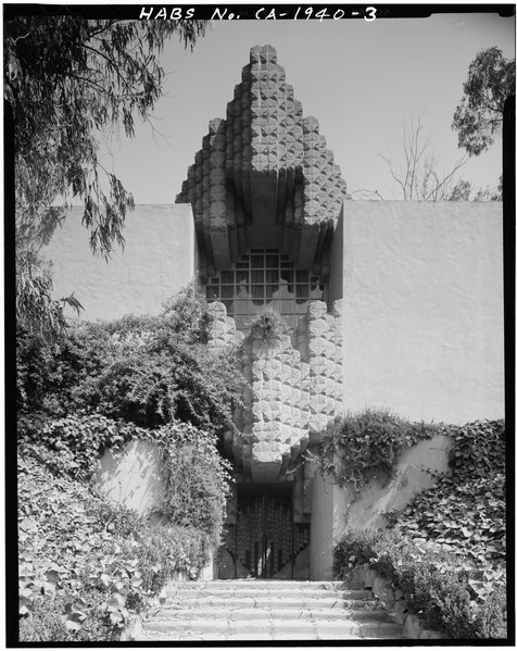 File:ENTRANCE, AXIAL VIEW - Sowden House, 5121 Franklin Avenue, Los Angeles, Los Angeles County, CA HABS CAL,19-LOSAN,69-3.tif