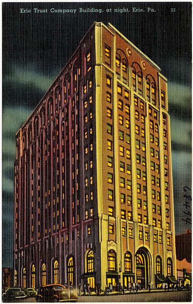 File:Erie Trust Company Building, at night, Erie, Pa (68494).jpg